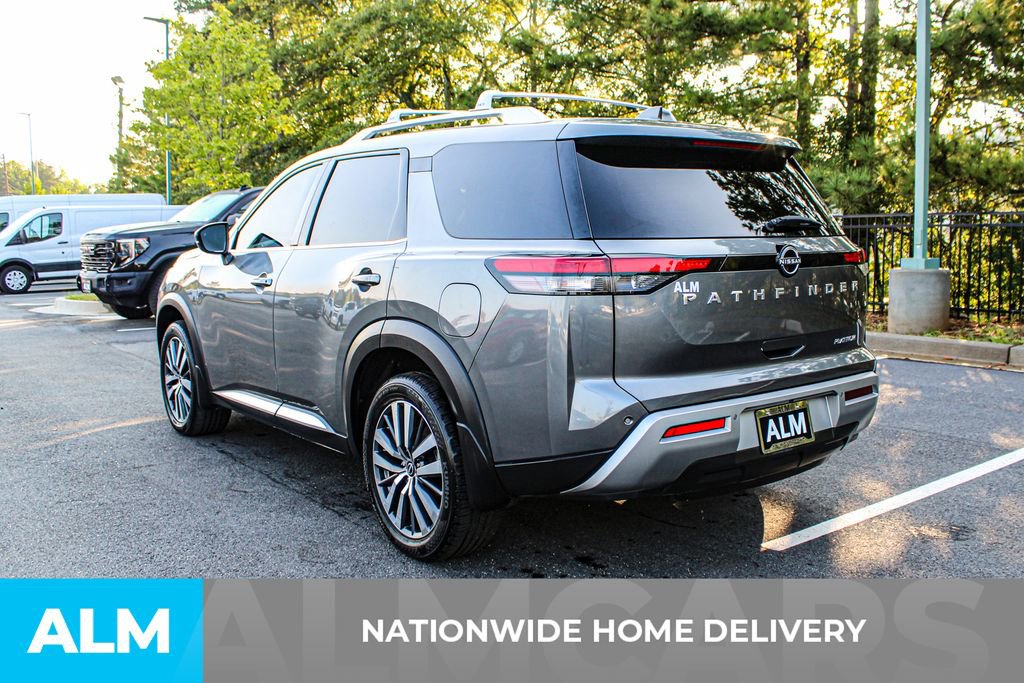 Used 2022 Nissan Pathfinder Platinum w/ Cargo Package image 5