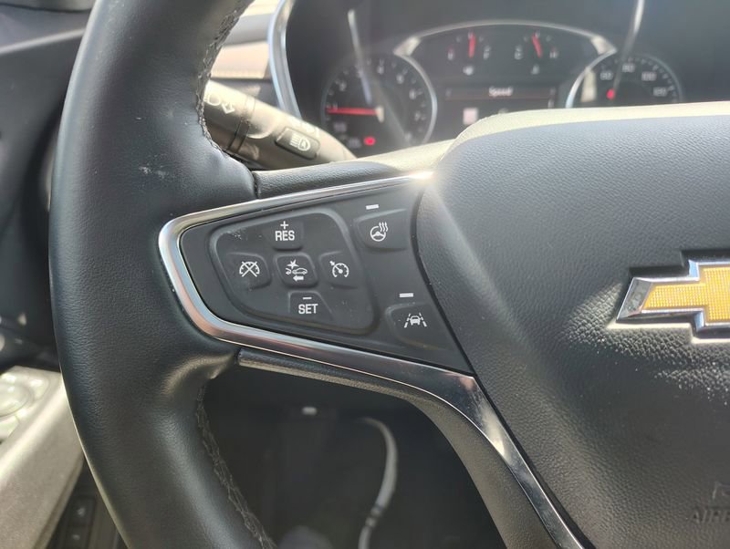 Used 2024 Chevrolet Equinox Premier AWD/4WD image 15