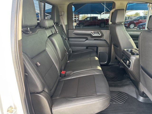 Used 2024 Chevrolet Silverado 2500 LTZ w/ LTZ Texas Edition image 9