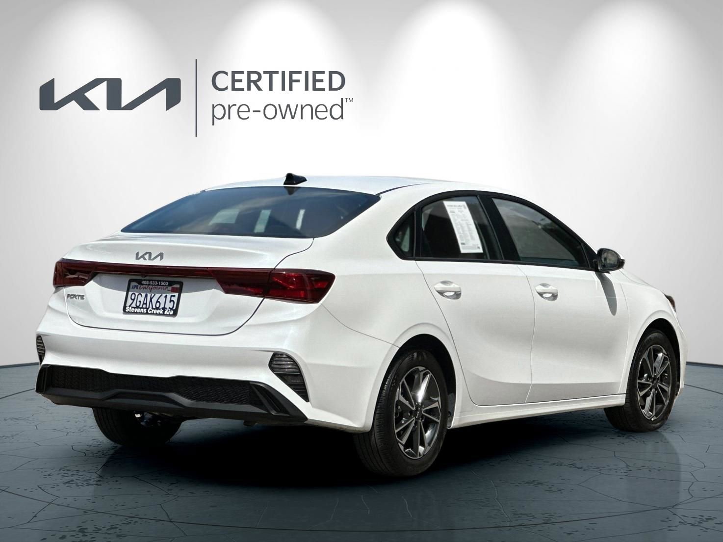 Certified 2023 Kia Forte LXS w/ LXS Technology Package FWD image 4