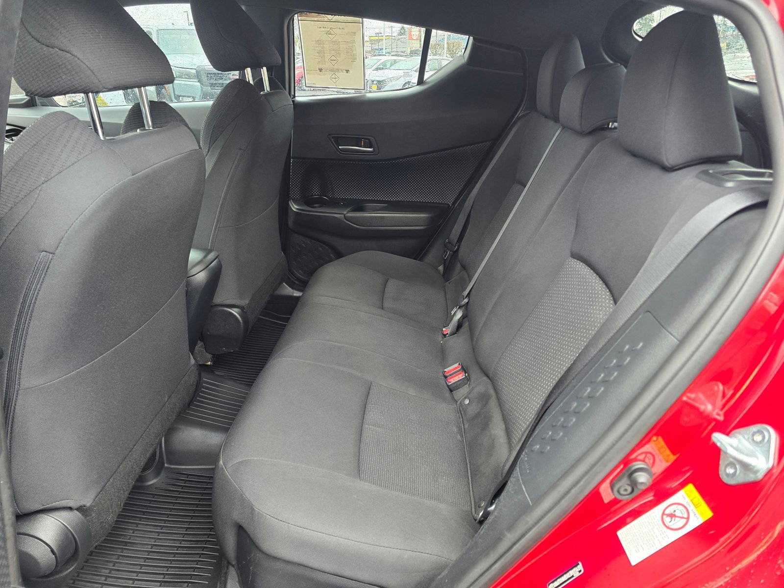 Used 2018 Toyota C-HR XLE image 29