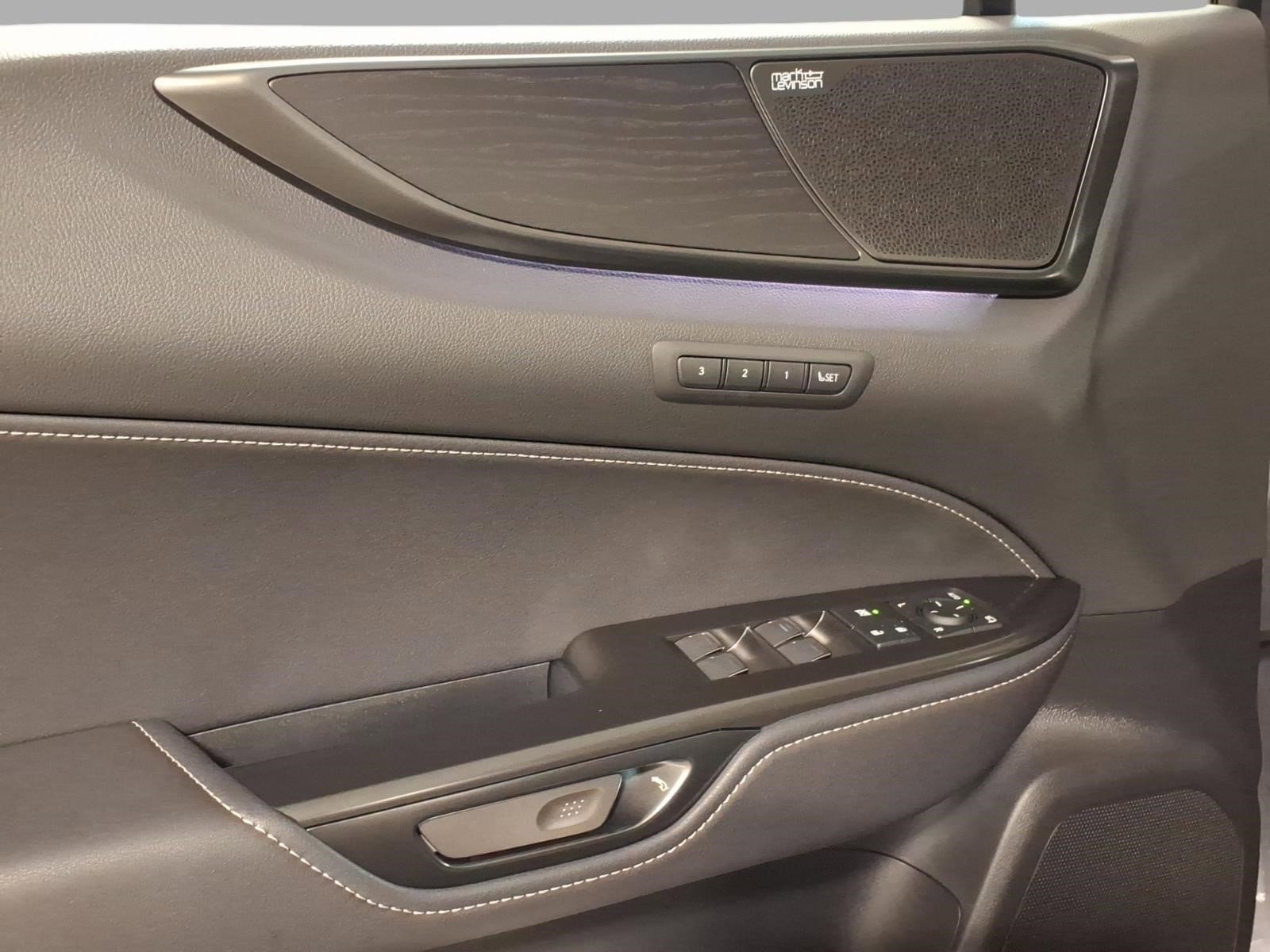 New 2026 Lexus NX 450h+ AWD w/ Luxury Package image 4