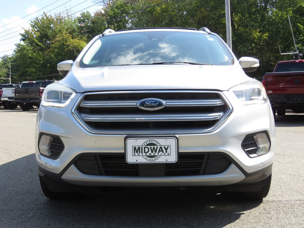 Used 2017 Ford Escape Titanium w/ Equipment Group 301A AWD/4WD image 2