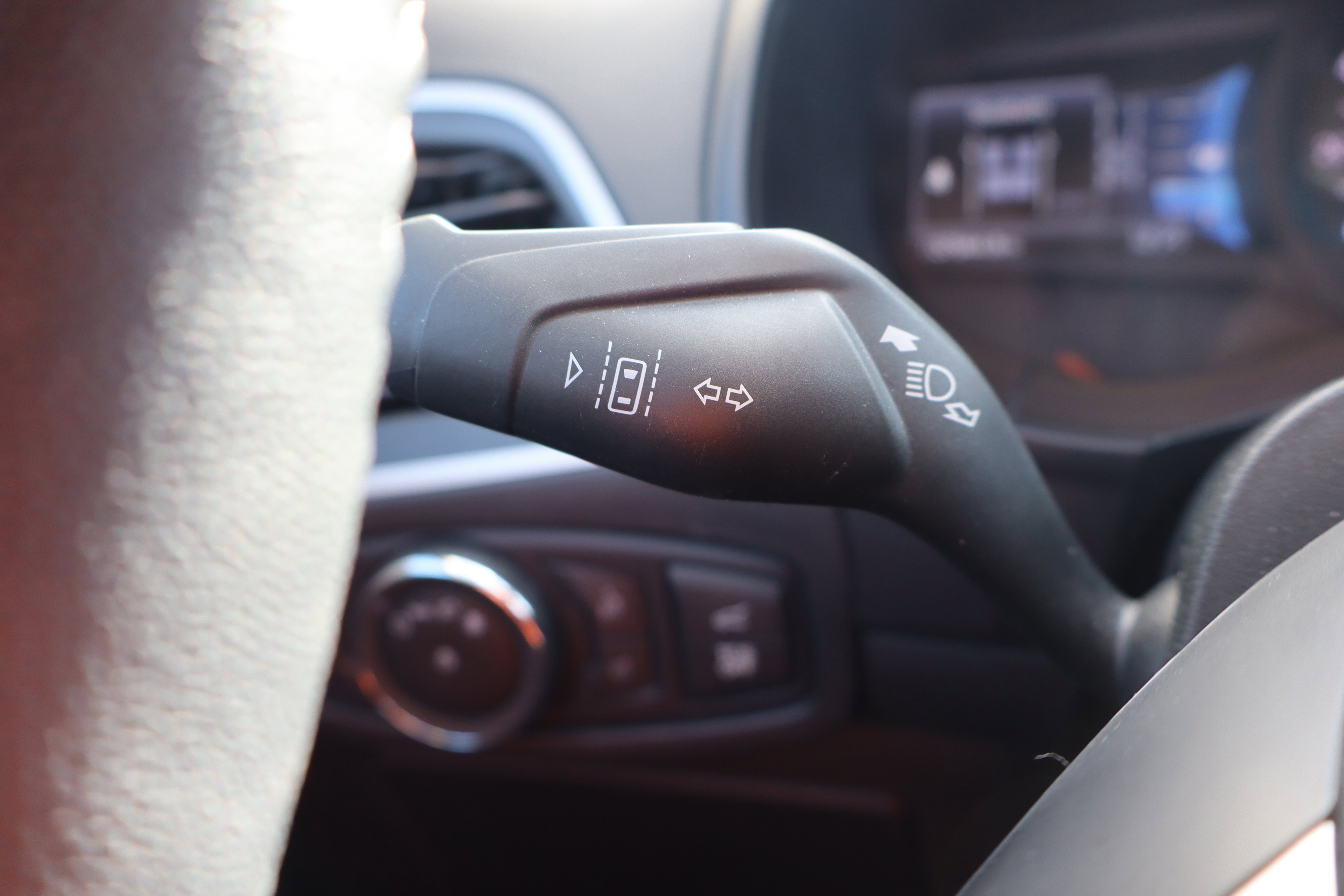 Used 2023 Ford Edge SEL w/ Convenience Package AWD/4WD image 17