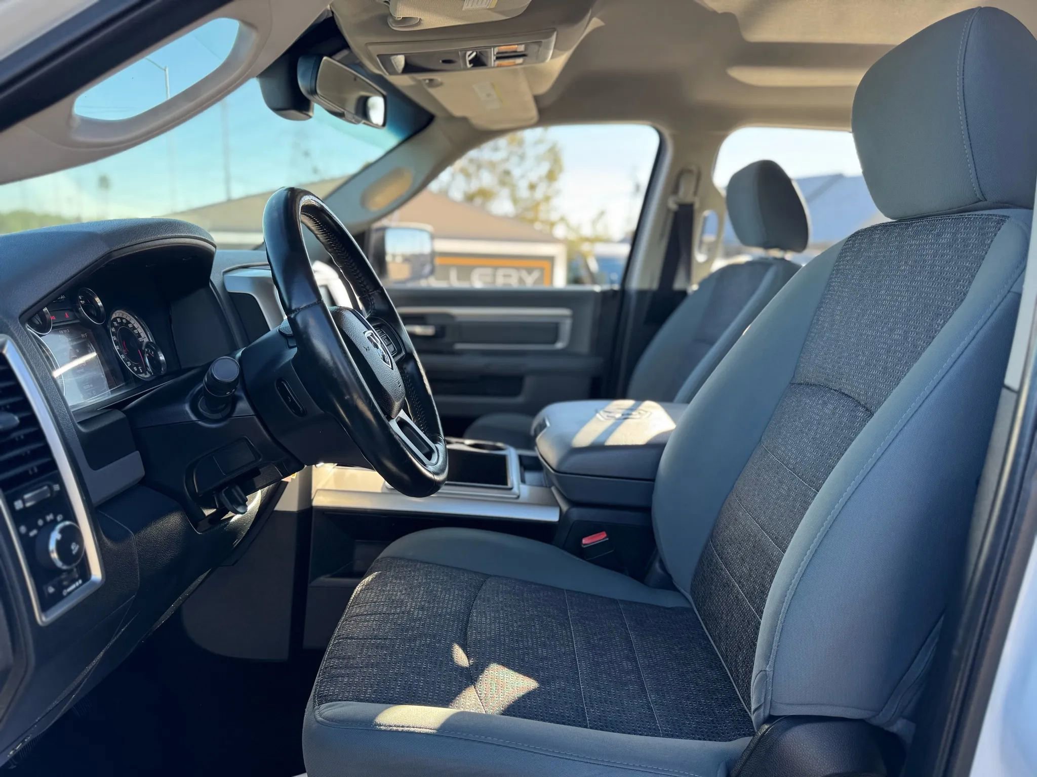 Used 2015 RAM 1500 Lone Star image 15