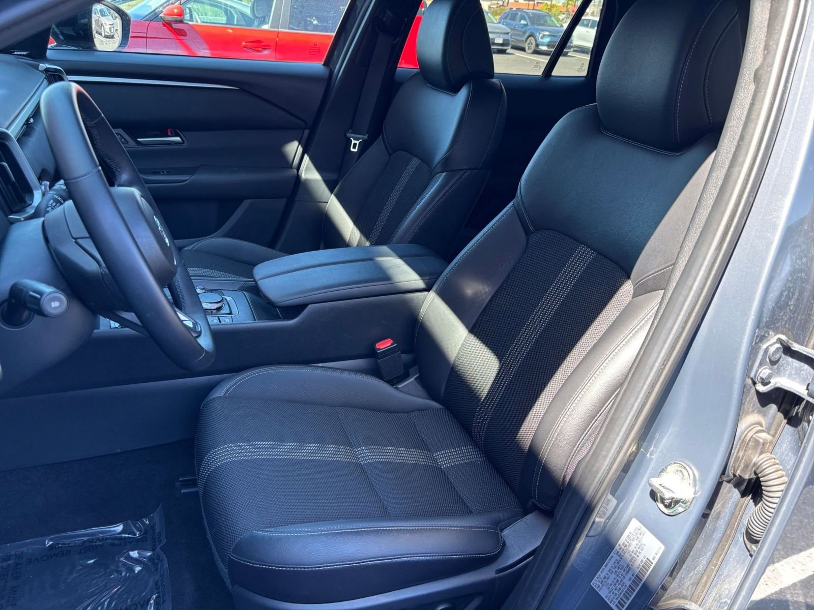 Used 2025 MAZDA CX-50 AWD 2.5 S w/ Premium Package image 38