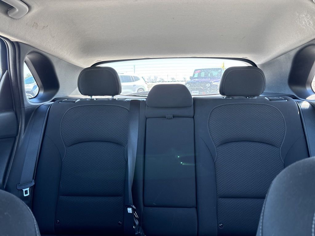 Used 2019 Hyundai Elantra GT image 37