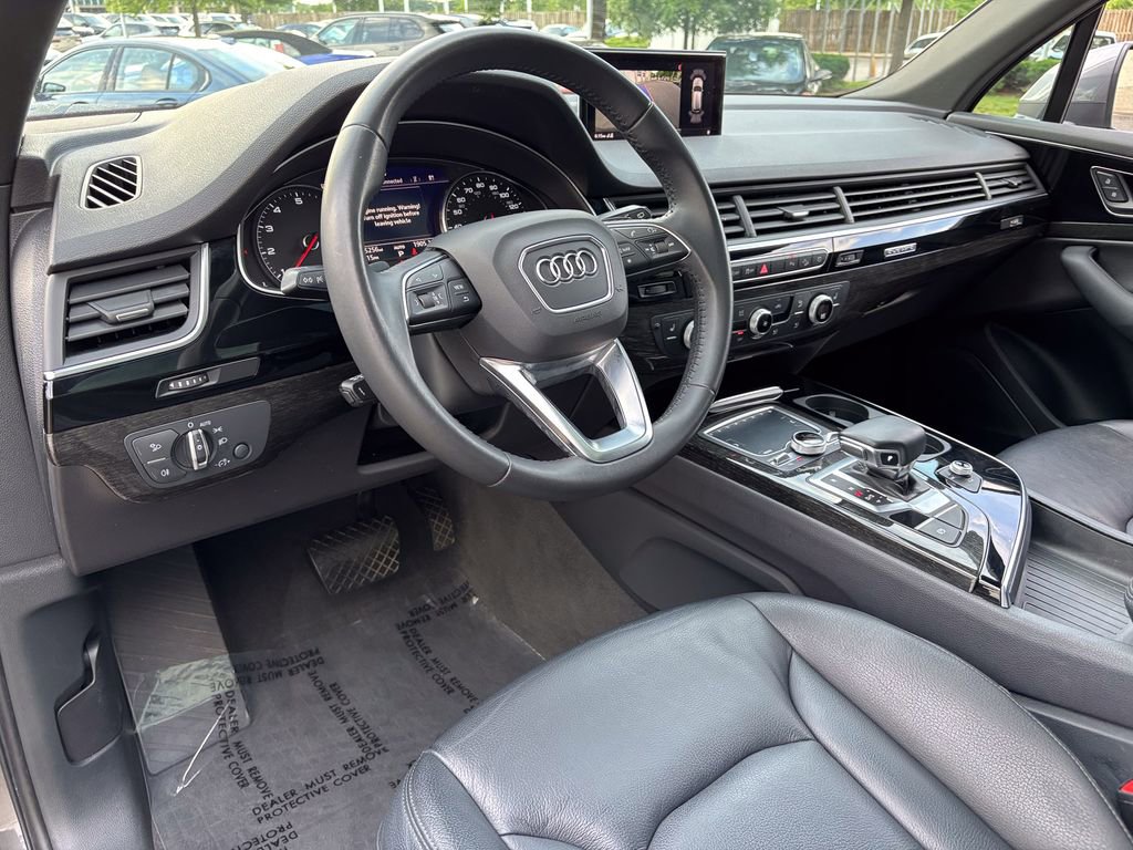 Used 2019 Audi Q7 3.0T Premium AWD/4WD image 13