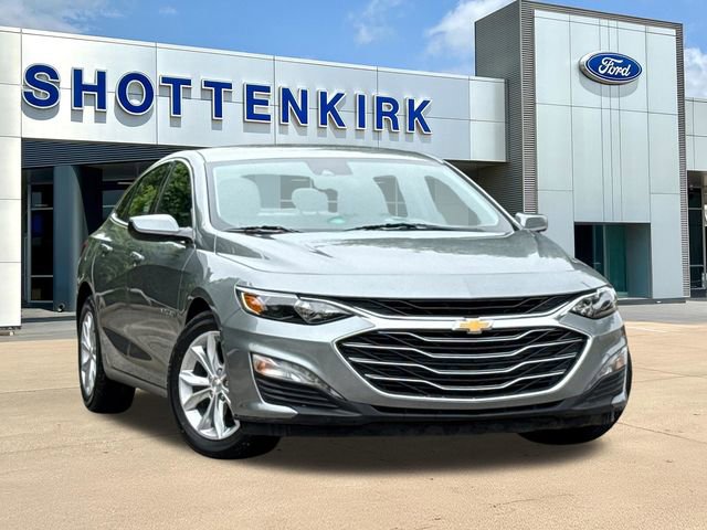 Used 2025 Chevrolet Malibu LT FWD image 1