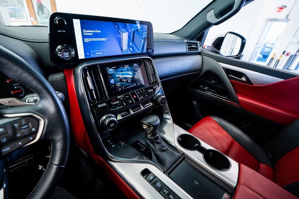 Used 2024 Lexus LX 600 F Sport image 45