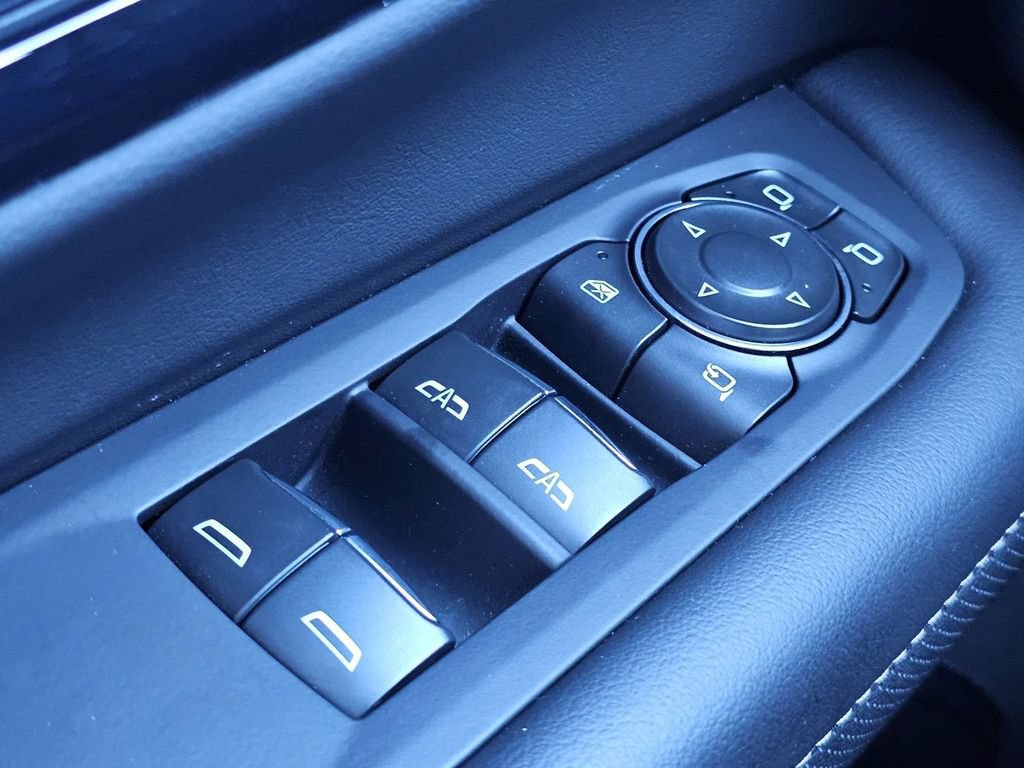 Used 2025 Chevrolet Tahoe Premier RWD image 26