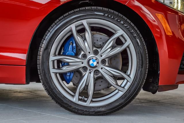 Used 2016 BMW M235i Coupe image 15