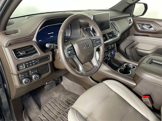 Used 2022 Chevrolet Tahoe Z71 w/ Luxury Package image 3