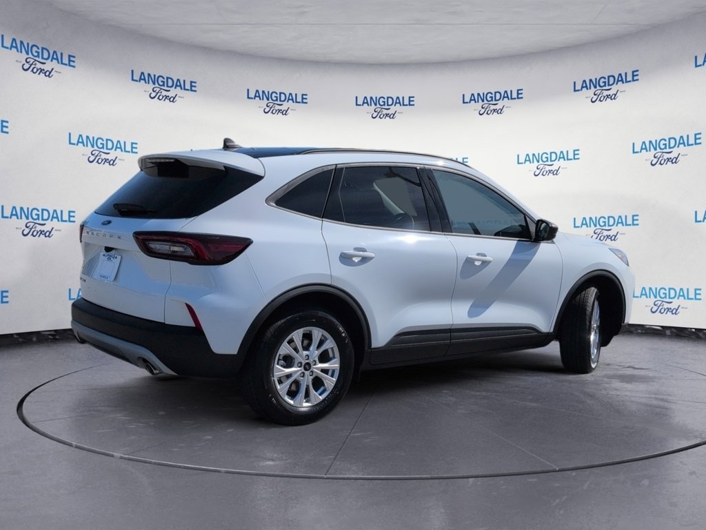 New 2026 Ford Escape Active image 4