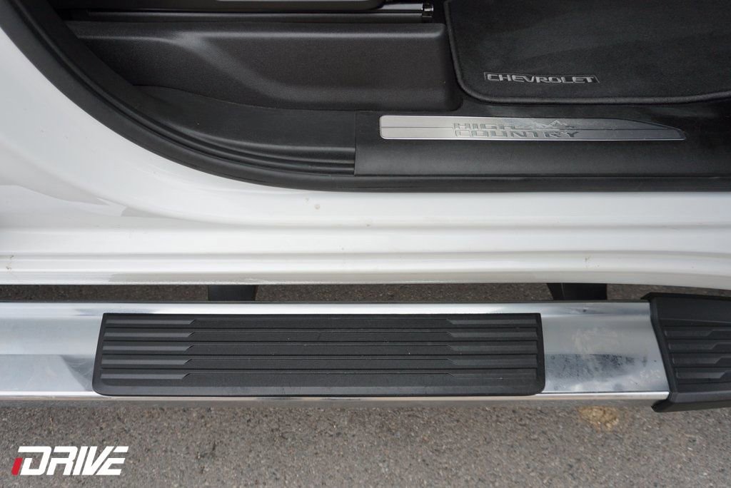 Used 2019 Chevrolet Silverado 1500 High Country image 48