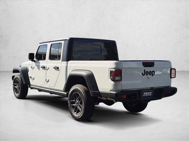 Used 2025 Jeep Gladiator Sport AWD/4WD image 7