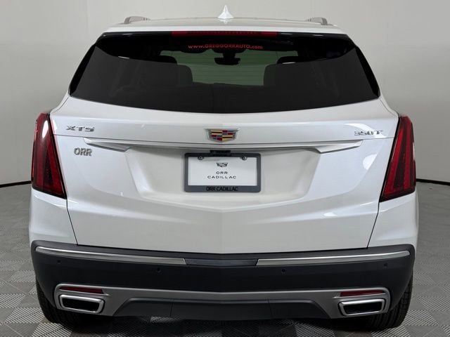 New 2026 Cadillac XT5 Premium Luxury w/ Driver Assist Package FWD image 9