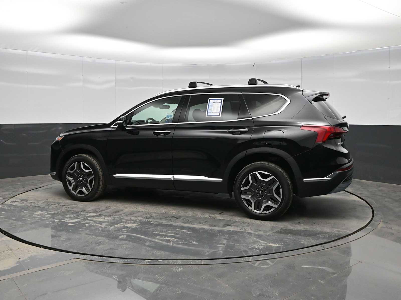 Used 2023 Hyundai Santa Fe Limited AWD/4WD image 4