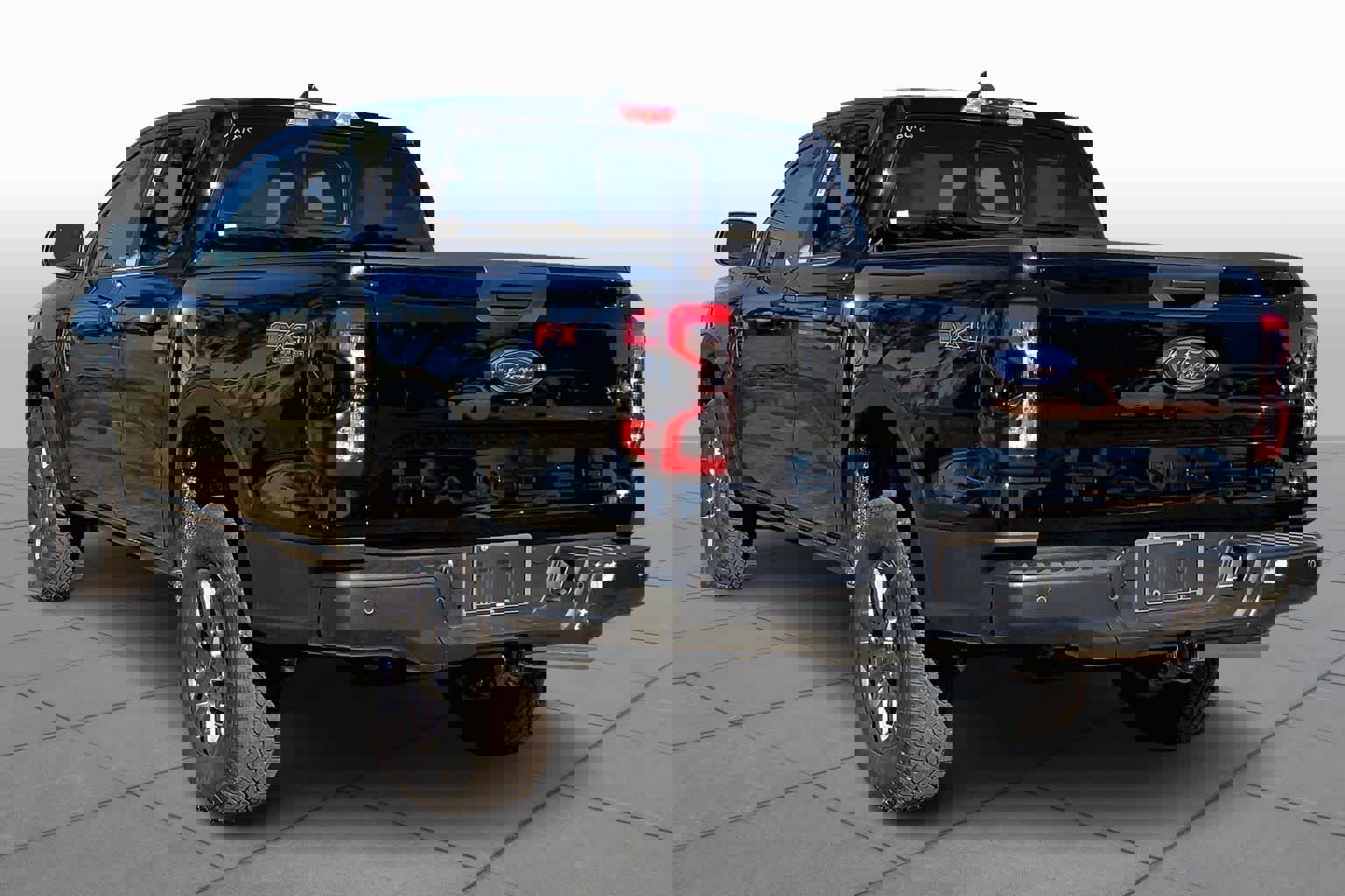 New 2025 Ford Ranger XLT w/ Equipment Group 301A High image 11