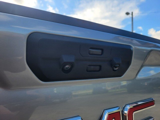 Used 2025 GMC Sierra 1500 Denali RWD image 7