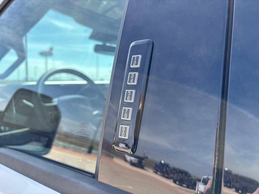 New 2026 Ford F250 Lariat w/ Lariat Premium Package image 14