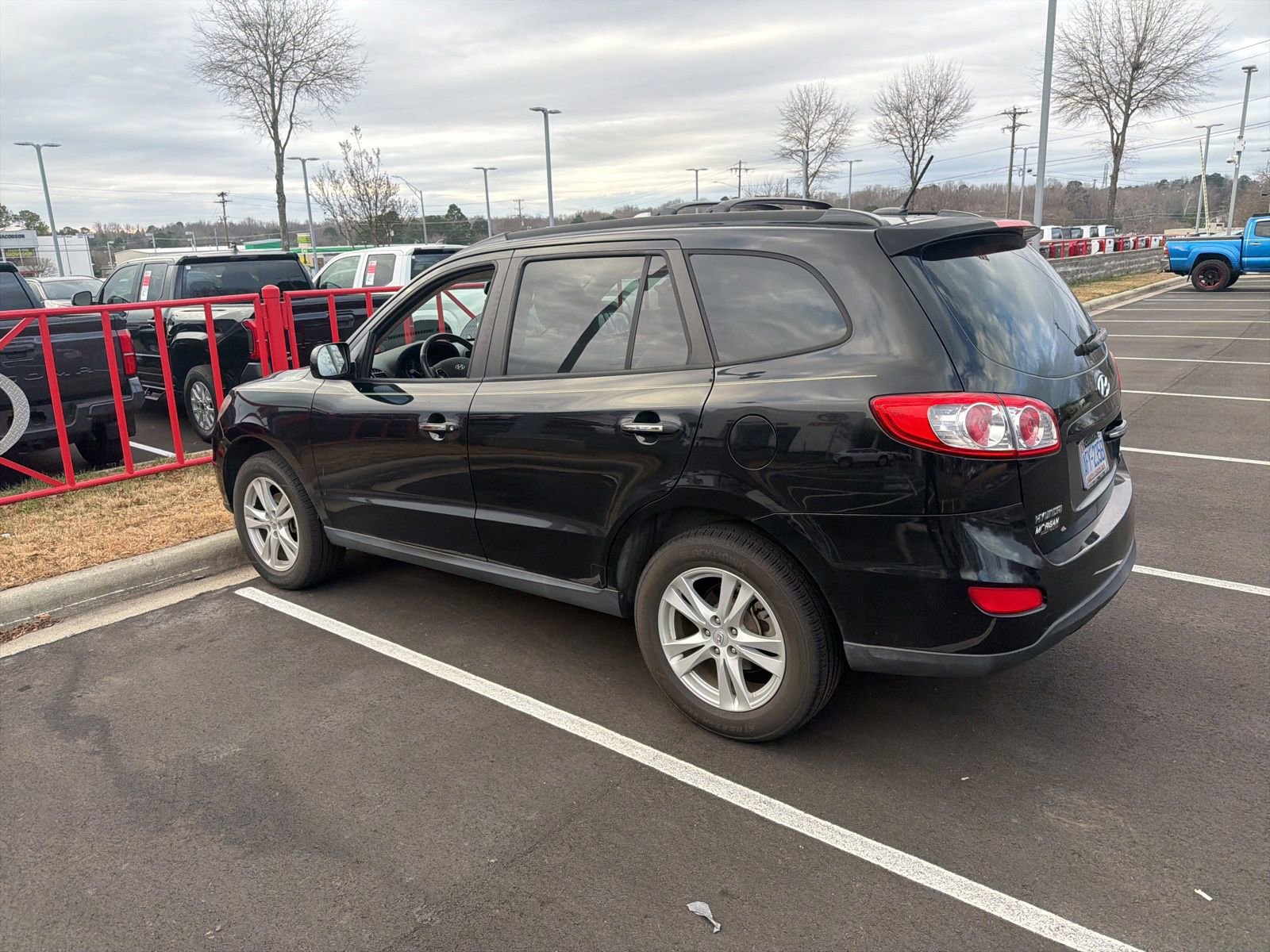 Used 2010 Hyundai Santa Fe Limited w/ Navigation Pkg 4 image 14