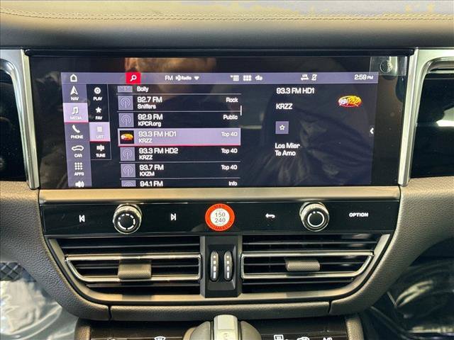 Certified 2026 Porsche Macan Turbo AWD/4WD image 15