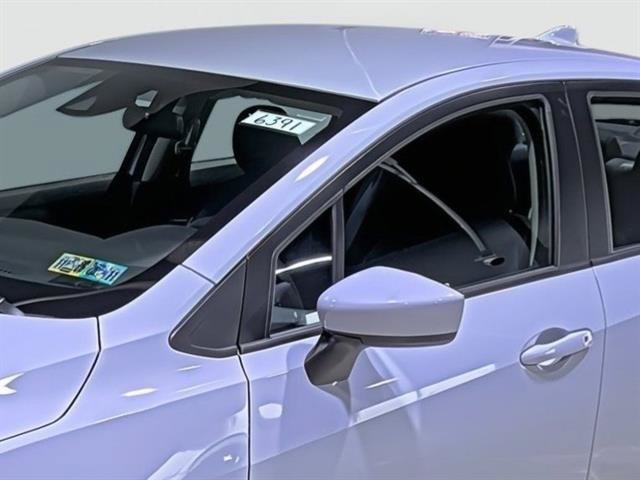 Used 2025 Nissan Versa SV w/ Trunk Package FWD image 9