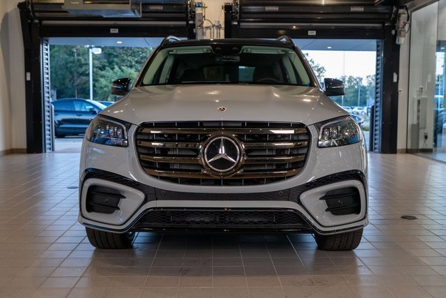 New 2026 Mercedes-Benz GLS 450 4MATIC image 2