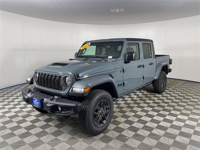 New 2025 Jeep Gladiator Sport