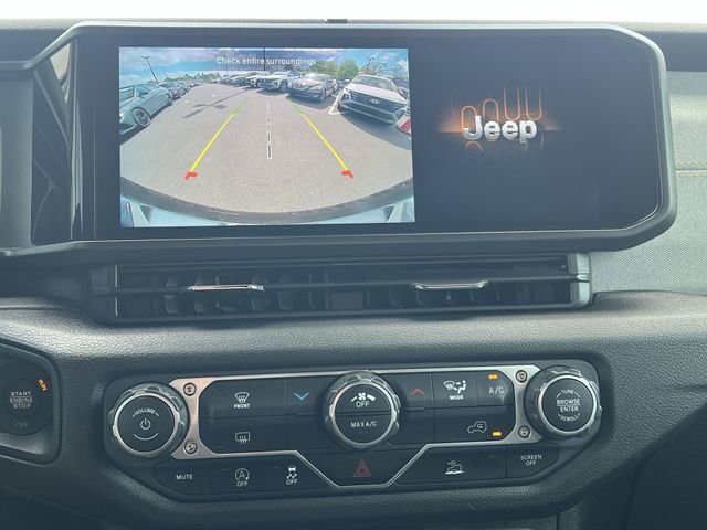 Used 2024 Jeep Wrangler Unlimited Sport AWD/4WD image 11