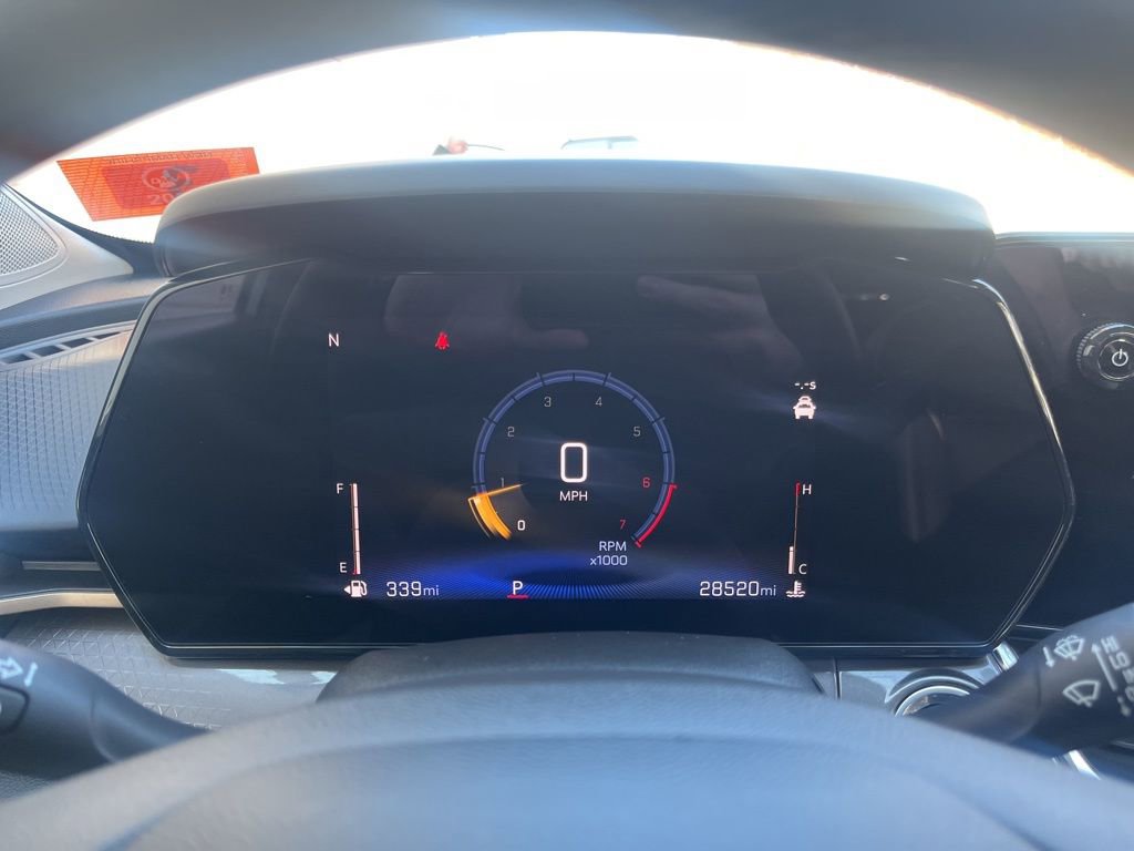 Used 2024 Chevrolet Trax ACTIV w/ Sunroof Package image 22