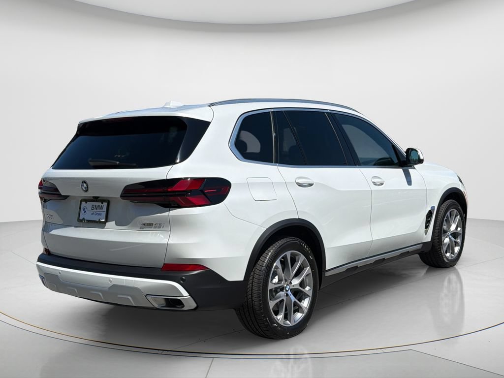 Certified 2026 BMW X5 xDrive40i w/ Parking Assistance Package AWD/4WD image 5