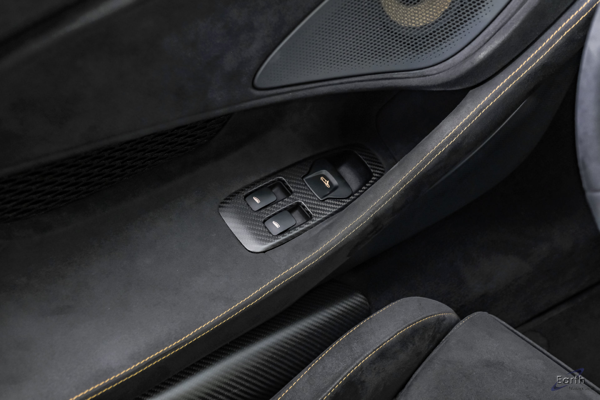 Used 2019 McLaren 600LT RWD image 88