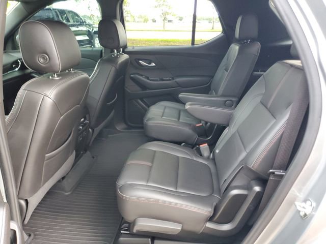 Certified 2023 Chevrolet Traverse RS FWD image 12