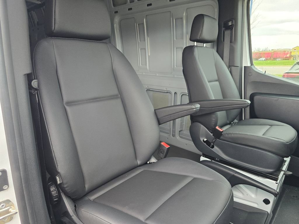 New 2025 Mercedes-Benz Sprinter 3500 image 22