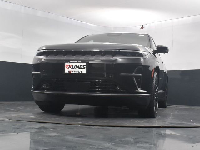 Used 2025 Jeep Wagoneer S Launch Edition w/ Trailer Tow Group image 51