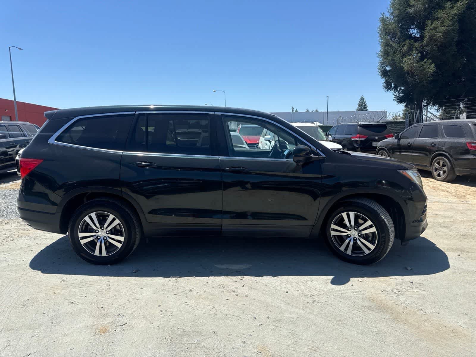 Used 2016 Honda Pilot EX-L image 3