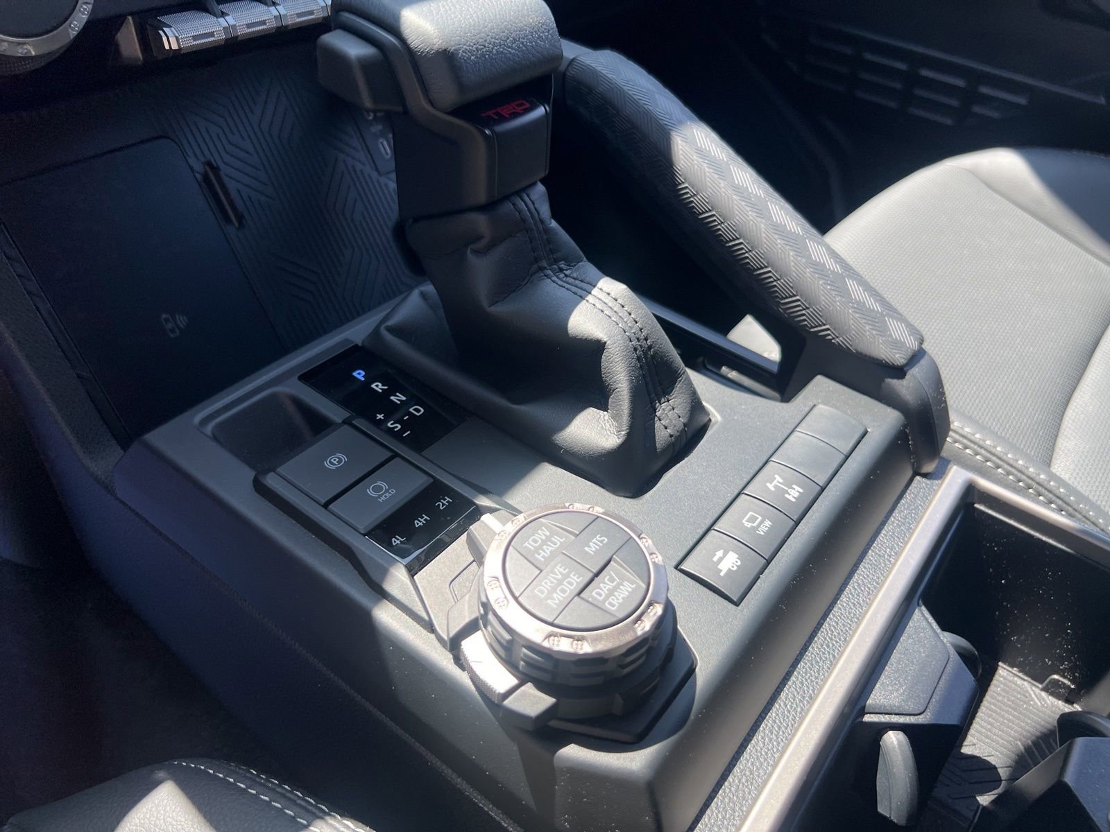 Used 2025 Toyota 4Runner TRD Off-Road Premium w/ Tow Technology Package AWD/4WD image 45