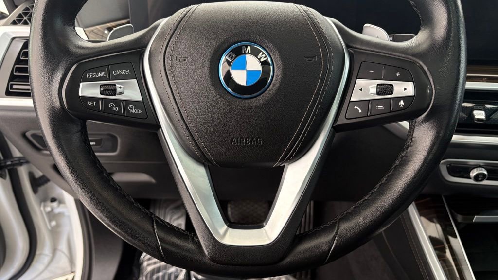 Used 2025 BMW X5 xDrive50e image 37