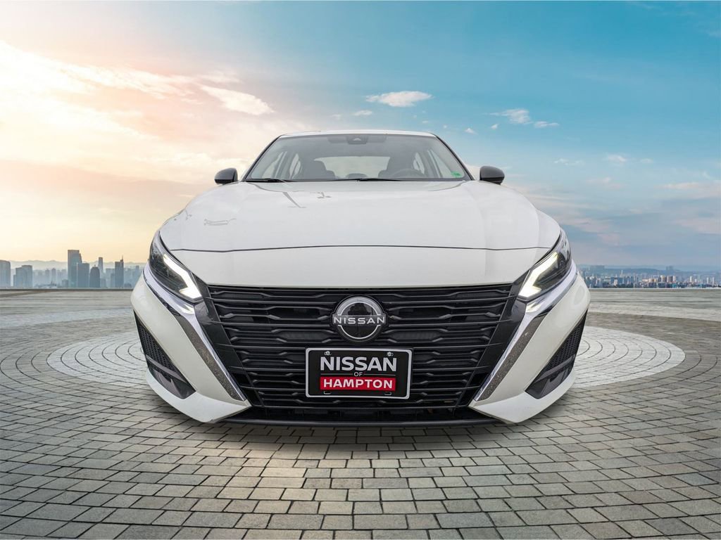 Certified 2024 Nissan Altima 2.5 SV image 10