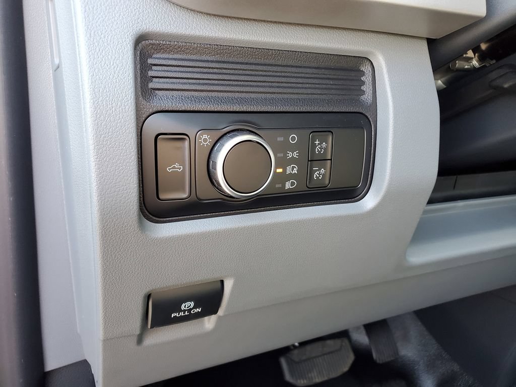 New 2026 Ford F250 XL AWD/4WD image 11