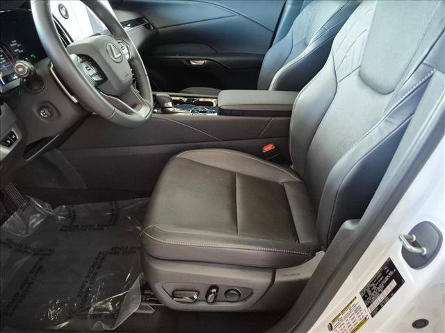 Used 2025 Lexus RX 350 FWD w/ Accessory Package (K3) image 14