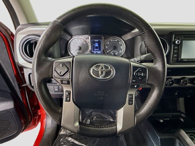 Used 2019 Toyota Tacoma SR5 RWD image 12
