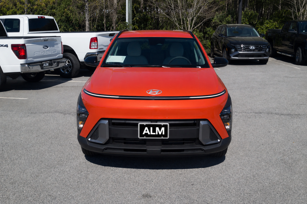 New 2027 Hyundai Kona SEL Sport FWD image 2