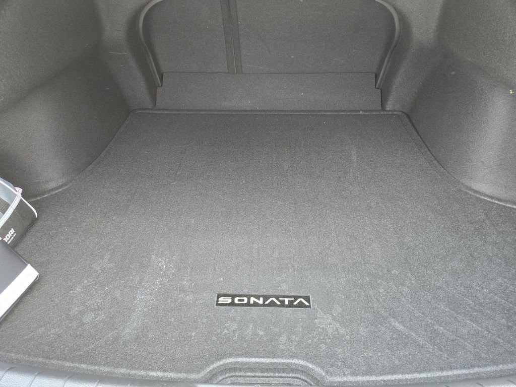 Used 2026 Hyundai Sonata SEL FWD image 31