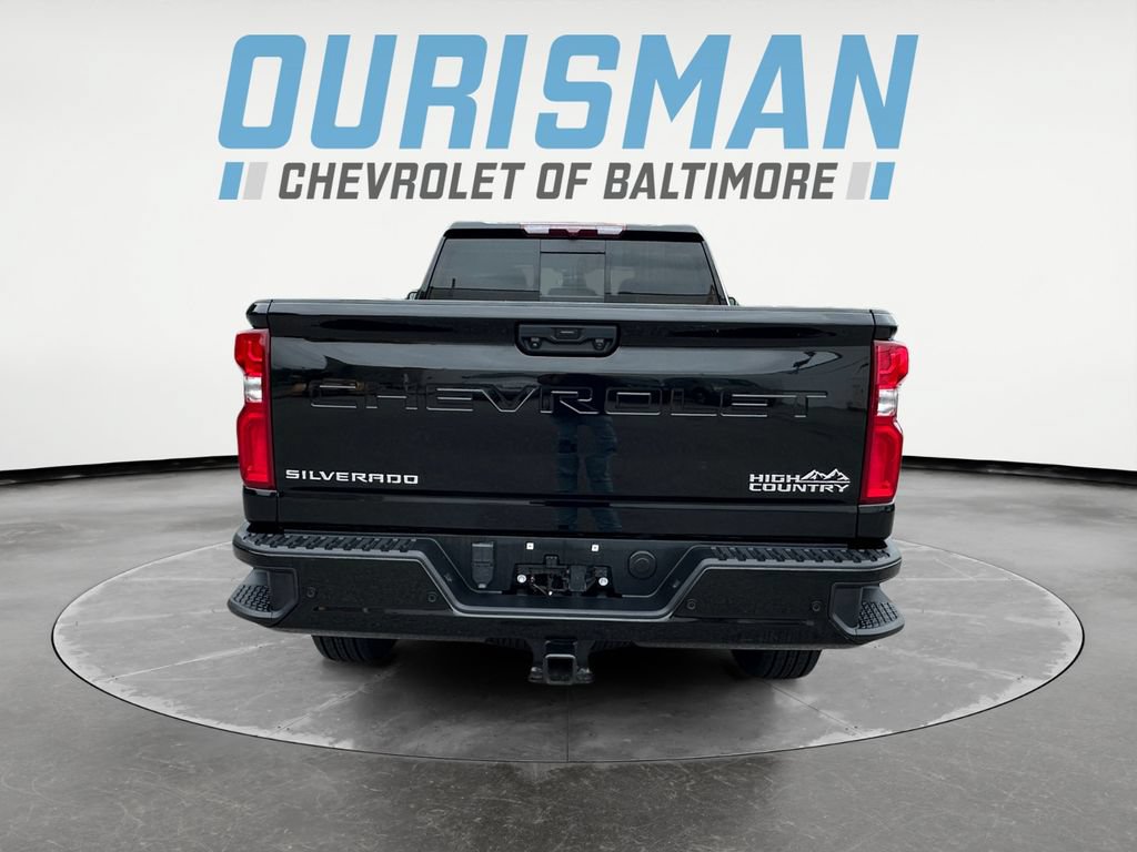 Used 2024 Chevrolet Silverado 2500 High Country AWD/4WD image 5