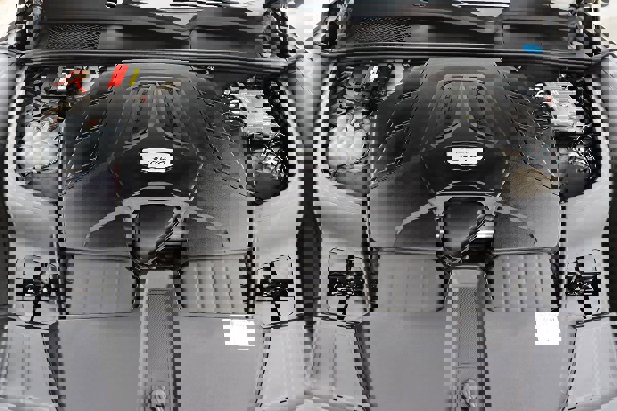 Used 2021 Porsche Cayenne Coupe image 65