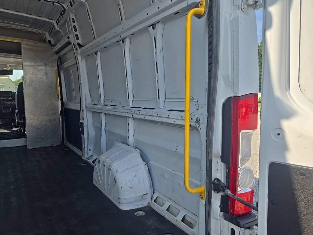 Used 2023 RAM ProMaster 3500 w/ Lane Management Group FWD image 10