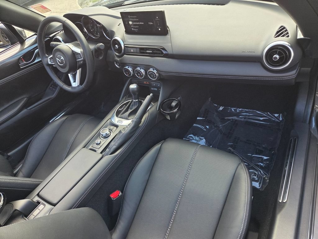 Certified 2025 MAZDA MX-5 Miata Grand Touring RWD image 18